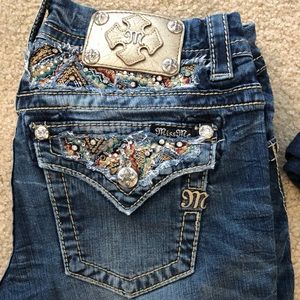 Miss Me Jeans. Signature Boot